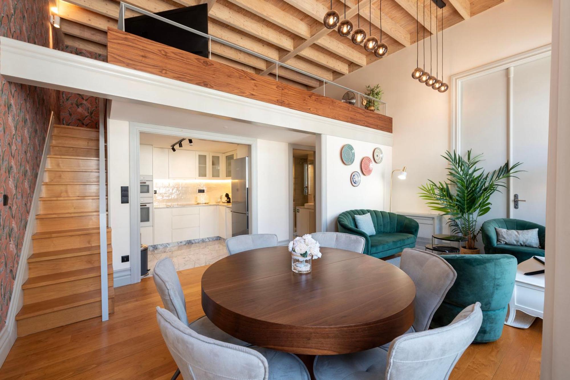 Lovelystay Porto Bagian luar foto