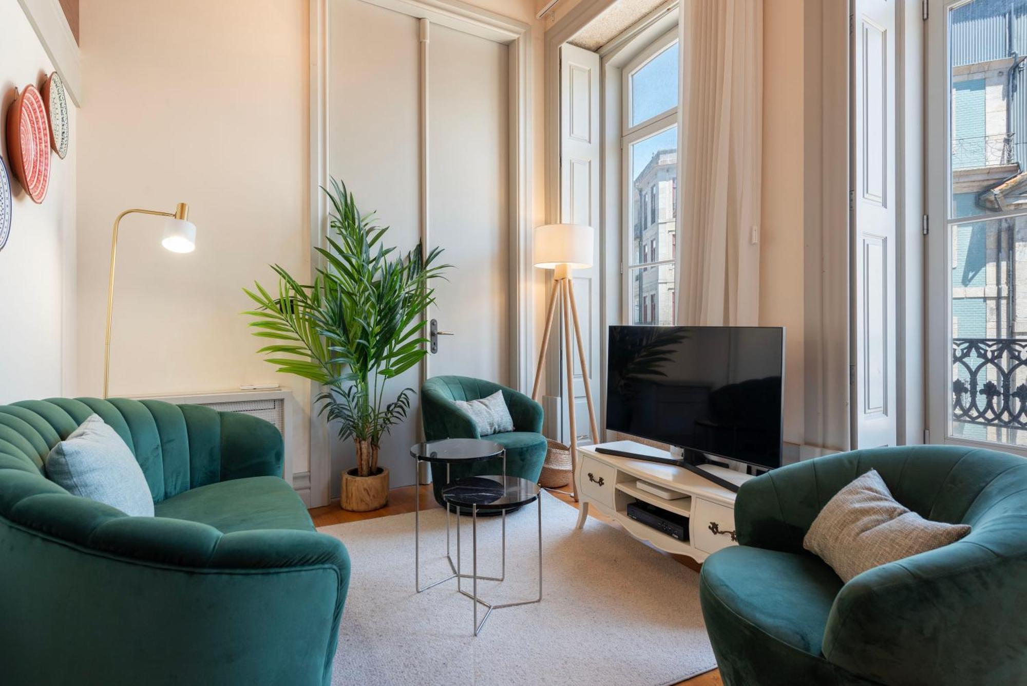 Lovelystay Porto Bagian luar foto